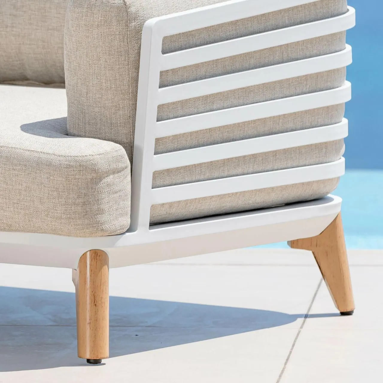 MOBELLIA Canapé de jardin en aluminium 3 places Monte Carlo Blanc et taupe Blanc - Taupe New