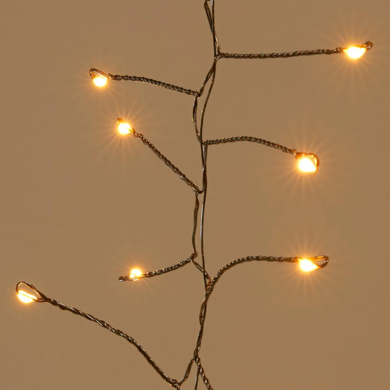KAEMINGK Cascade lumineuse 1 m 600 Micro LED câble noir 6 Descentes Blanc chaud doré Blanc chaud doré - câble noir
