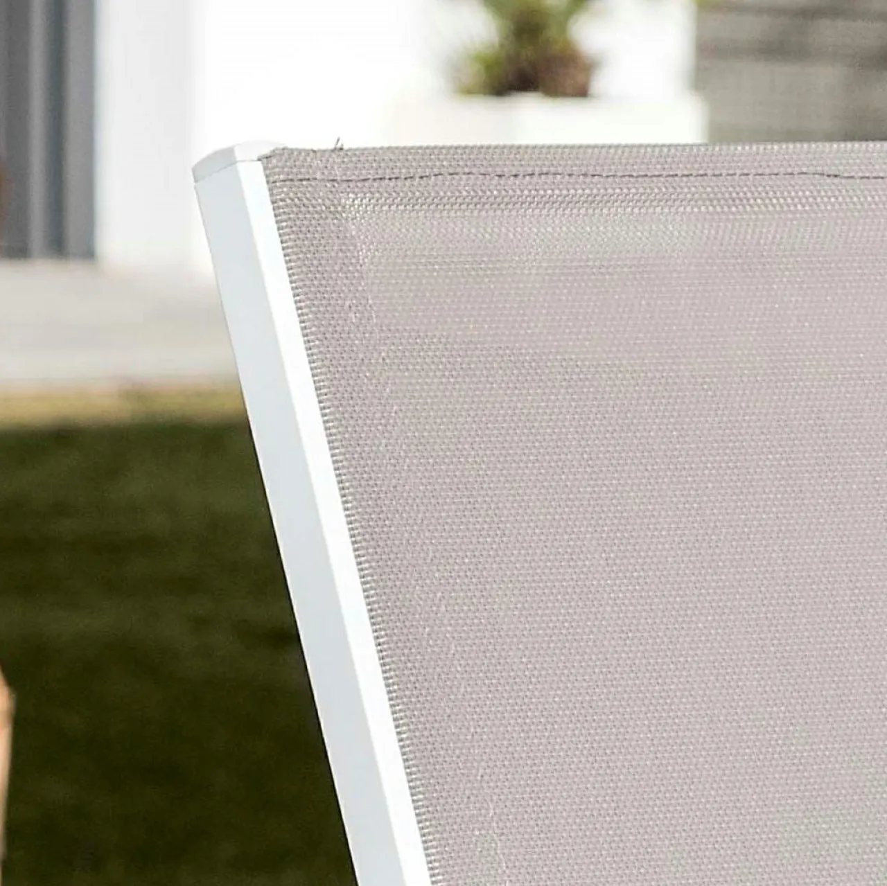 MOBELLIA Chaise de jardin aluminium empilable Murano Blanc et Taupe Sale