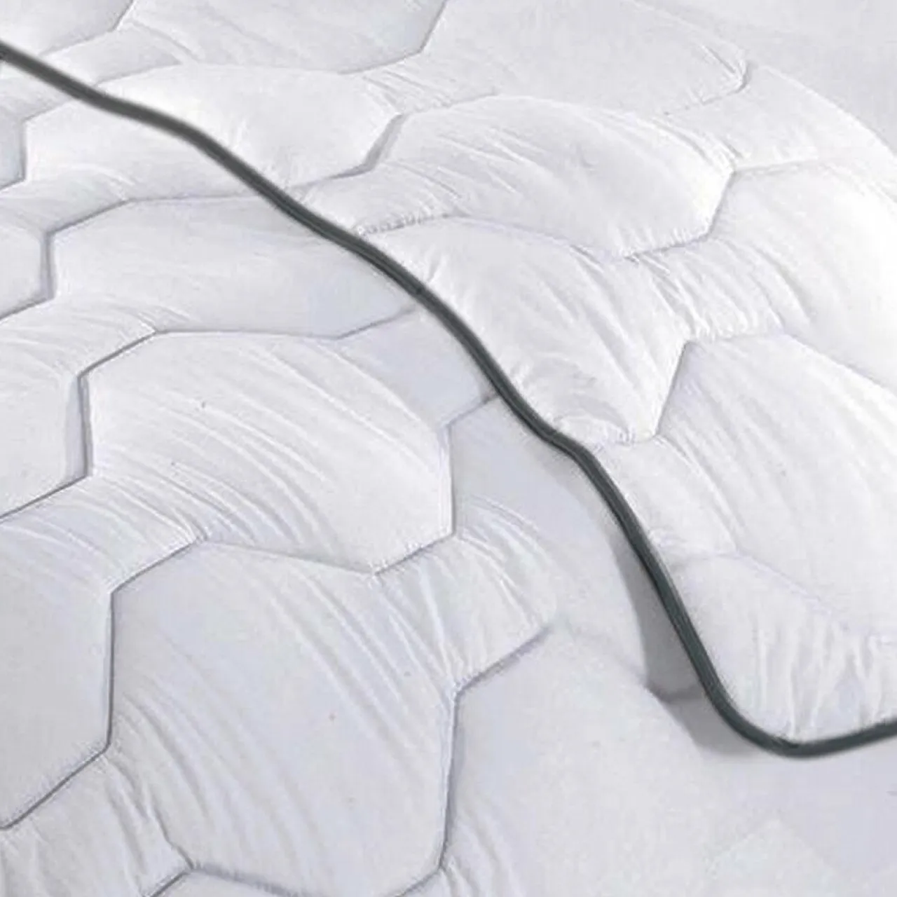 EMINZA Couette très chaude enveloppe percale de coton (260 x 240 cm) Galaxie he Blanc Best