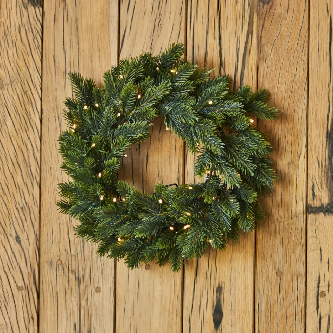 EMINZA Couronne de Noël lumineuse (D50 cm) Glorious Vert et blanc chaud Sapin vert lumineux Outlet