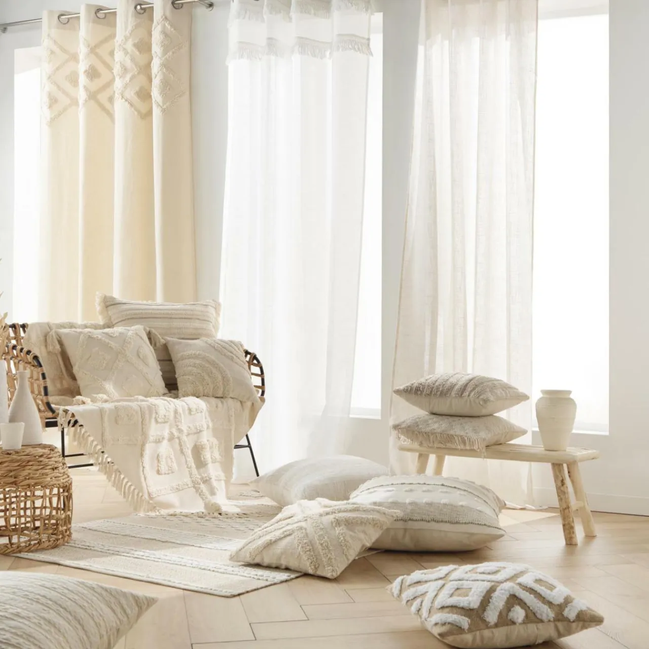 douceur d'intu017drieur Coussin carré coton tissé (60 x 60 cm) Santos Beige New