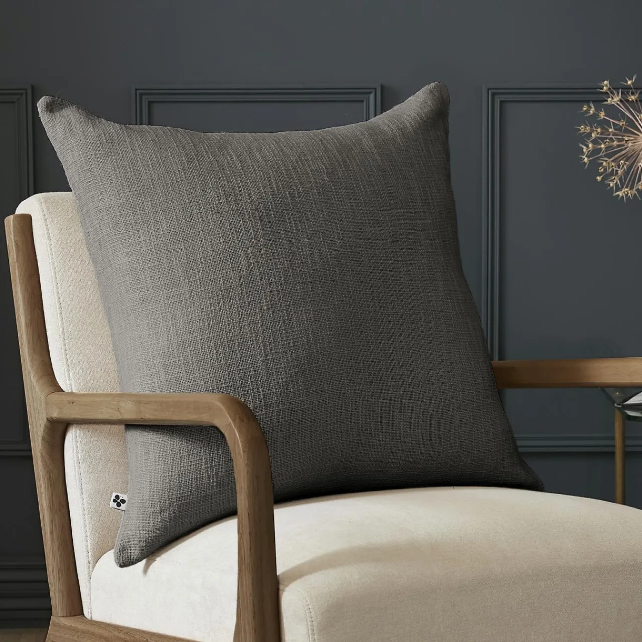 L'EFFET PAPILLON Coussin carré coton (60 x 60 cm) Sixtine Gris ardoise Gris foncé Outlet