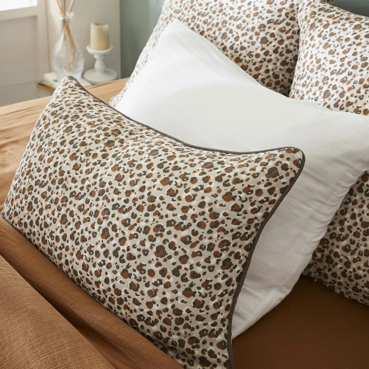 EMINZA Coussin rectangulaire gaze de coton (40 x 60 cm) Rosa Marron