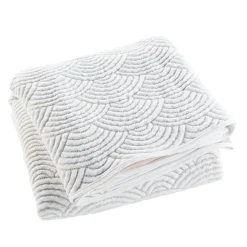 douceur d'intu017drieur Couvre-lit matelassé et deux taies d'oreiller (240 x 260 cm) Cassandra Ecru Hot
