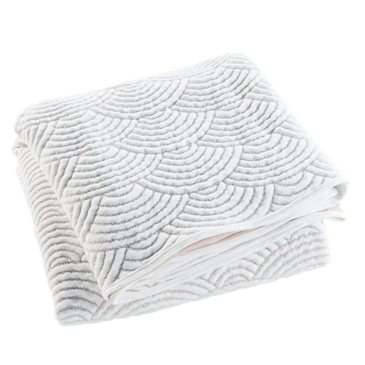 douceur d'intu017drieur Couvre-lit matelassé et deux taies d'oreiller (240 x 260 cm) Cassandra Ecru Hot