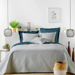 douceur d'intu017drieur Couvre-lit matelassé et deux taies d'oreiller (240 x 260 cm) Romane Gris New