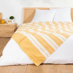 DOUCEUR D'INTERIEUR Couvre-lit polycoton (180 x 220 cm) Abby curry Jaune Sale