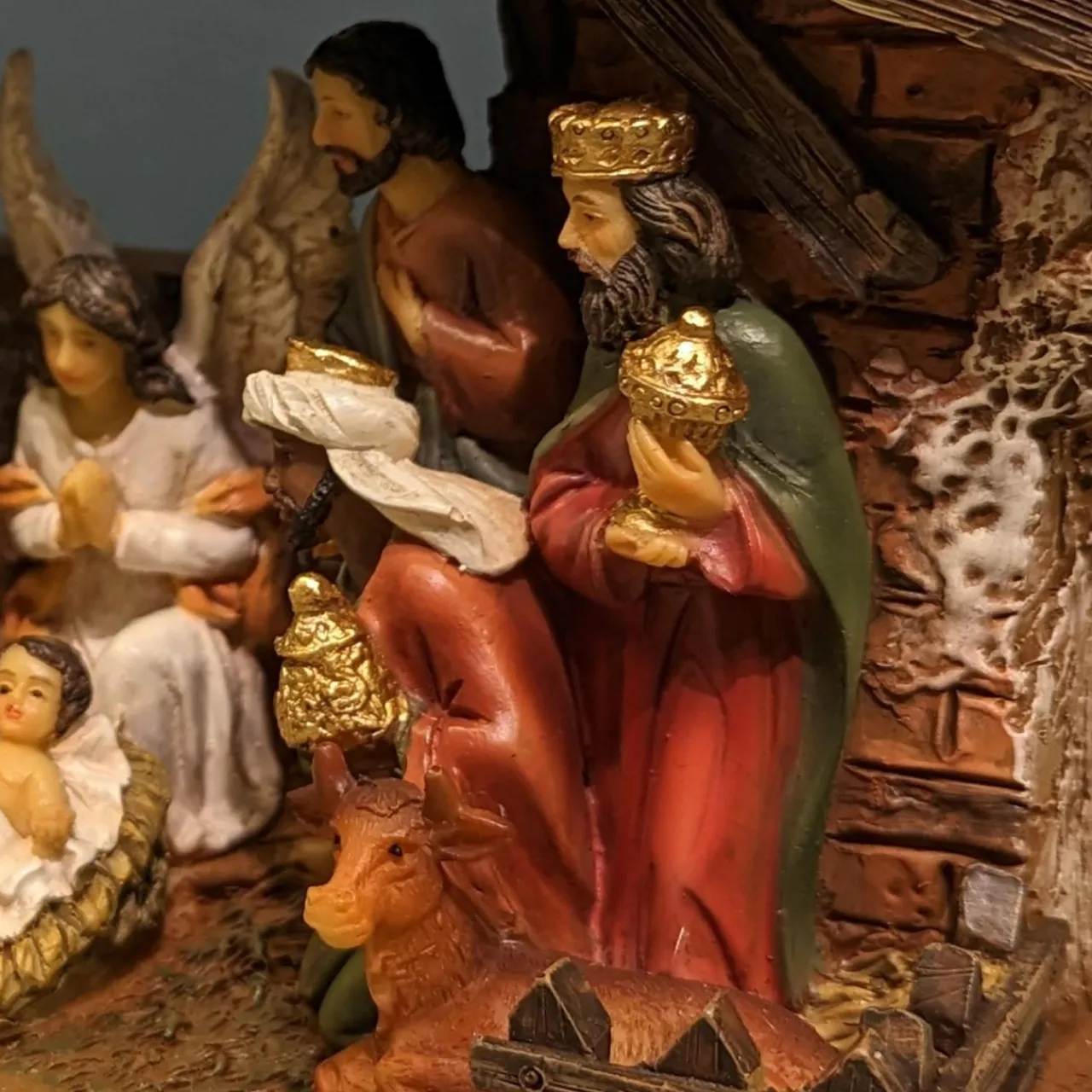 KAEMINGK Crèche de Noël complète et lumineuse (H15 cm) Sainte-Julia Hot