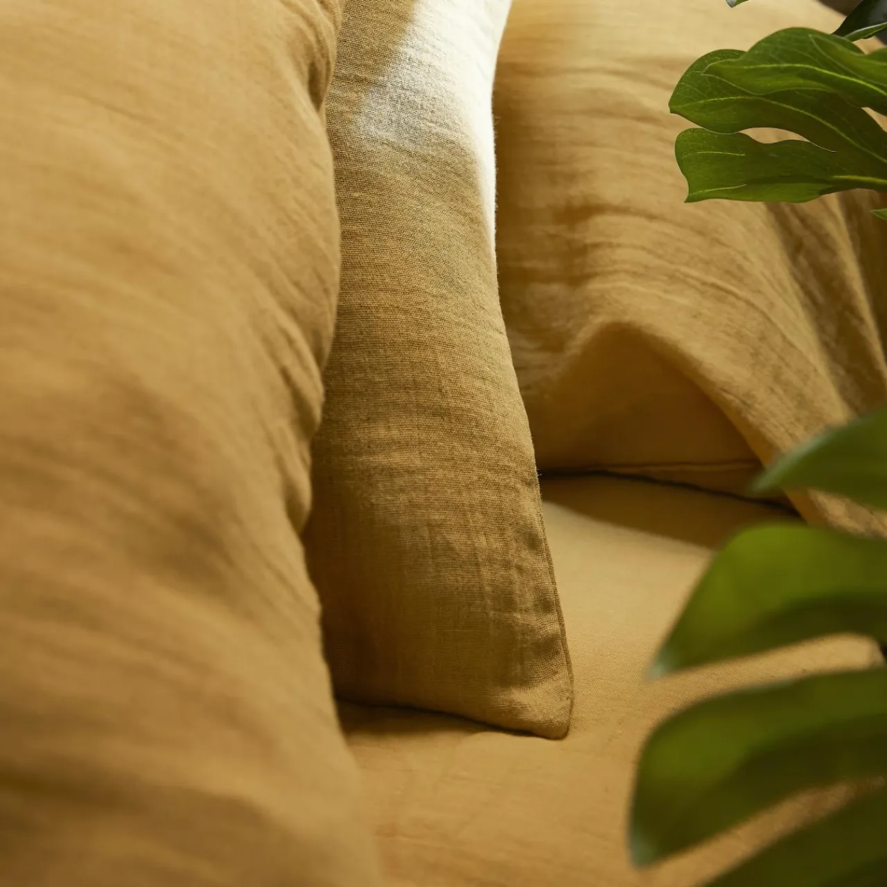 EMINZA Drap housse gaze de coton (140 x 190 cm) Gaïa Jaune safran