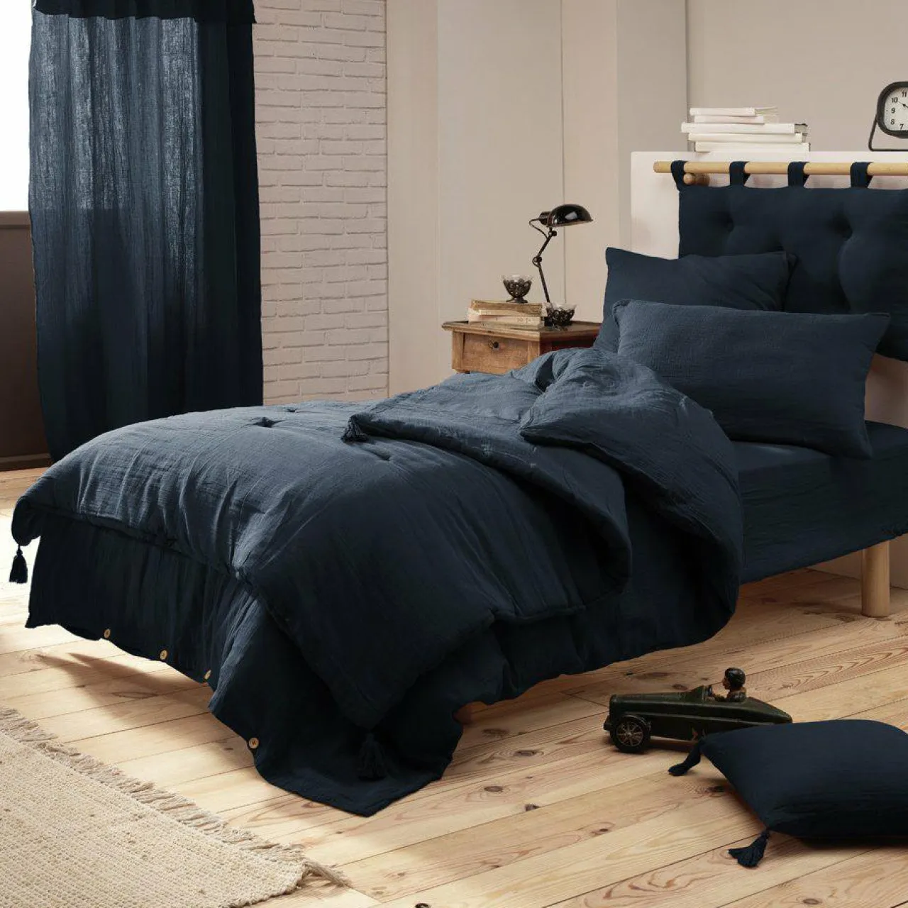 EMINZA Drap housse gaze de coton (90 x 190 cm) Gaïa Bleu nuit Sale