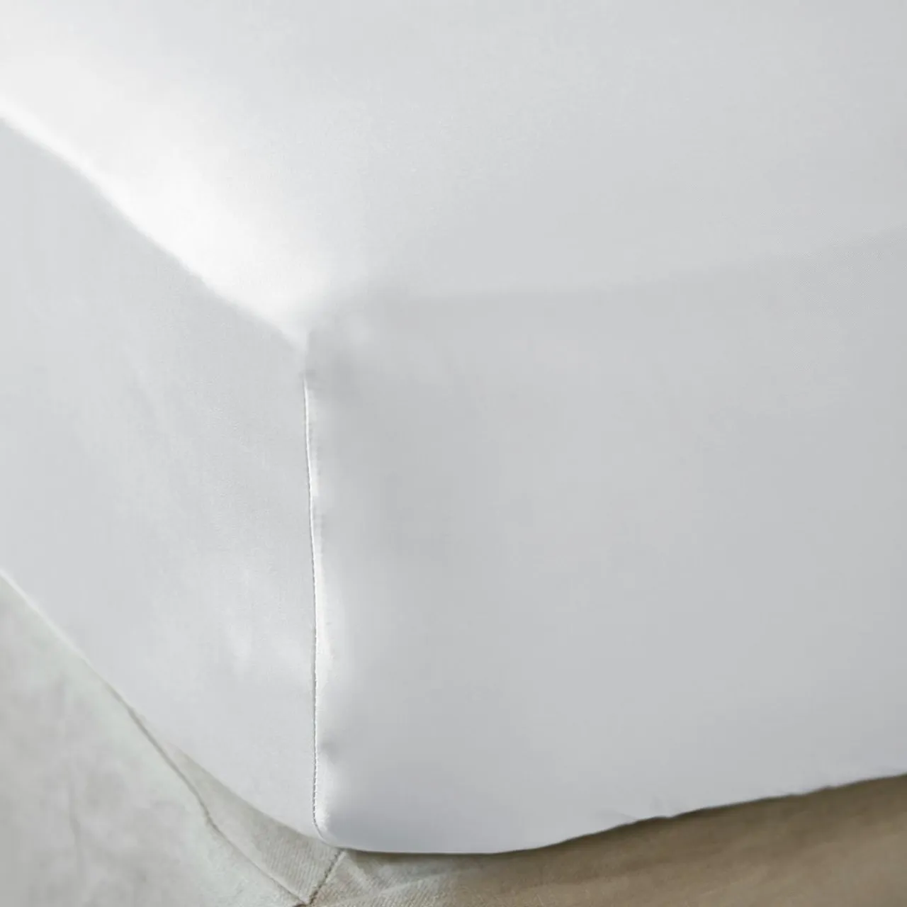 EMINZA Drap housse satin de bambou (180 x 200 cm) Sienna chantilly Blanc Outlet