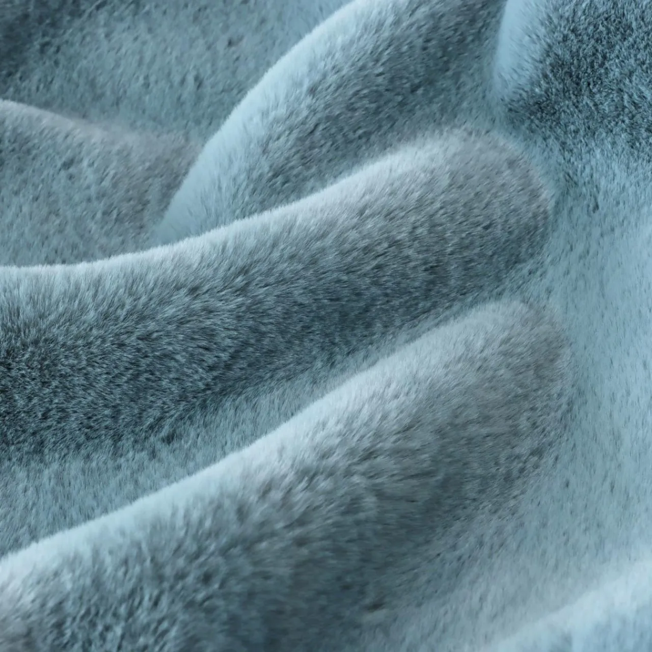 EMINZA Édredon fausse fourrure (90 x 220 cm) Finn Bleu Sale