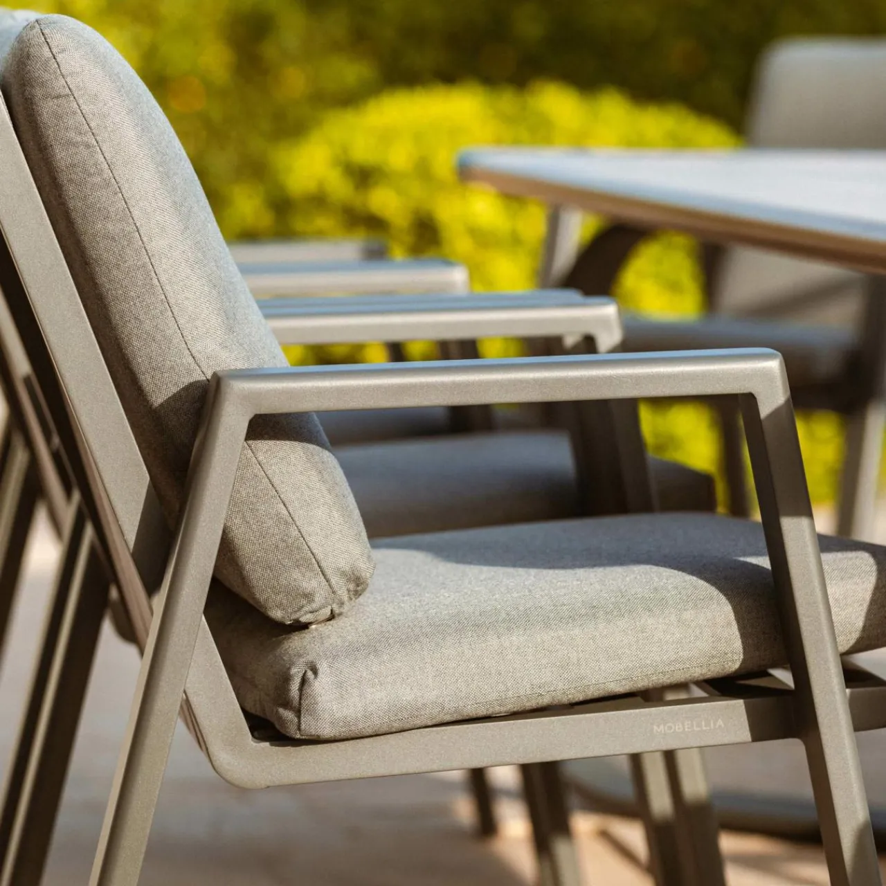 MOBELLIA Fauteuil de jardin aluminium Long Beach Gris Anthracite New