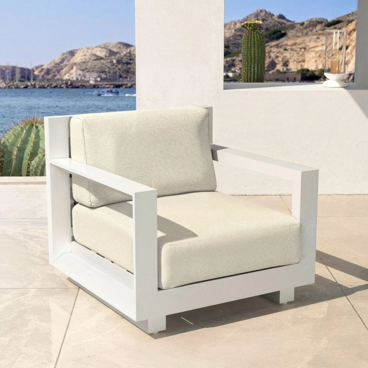 MOBELLIA Fauteuil de jardin détente en aluminium Elba Blanc et beige Blanc - Beige