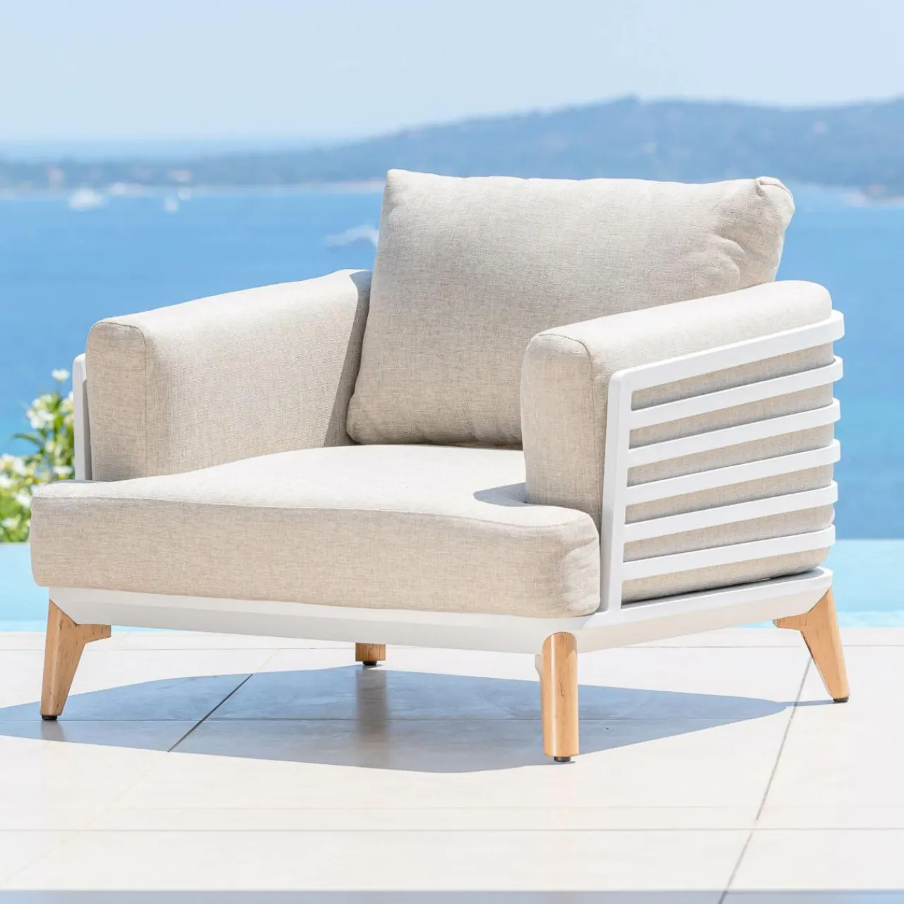 MOBELLIA Fauteuil de jardin en aluminium Monte Carlo Blanc et taupe Blanc - Taupe Online