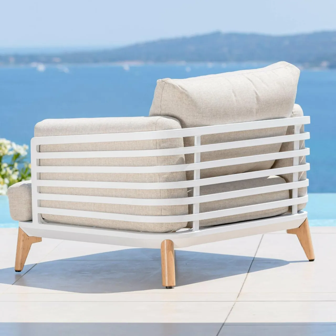 MOBELLIA Fauteuil de jardin en aluminium Monte Carlo Blanc et taupe Blanc - Taupe Online