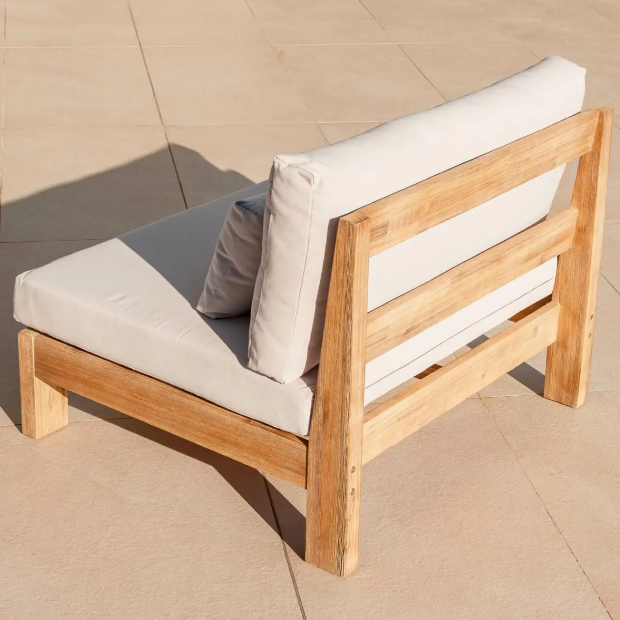 MOBELLIA Fauteuil de jardin en bois d'acacia Bornéo Sable Clearance