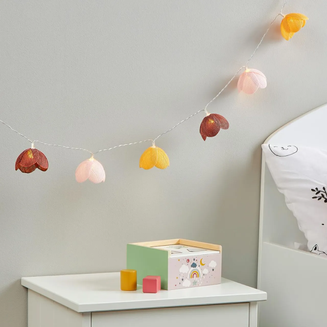 OSTARIA Guirlande lumineuse LED enfant (135 cm) Fleurs Multicolore Outlet