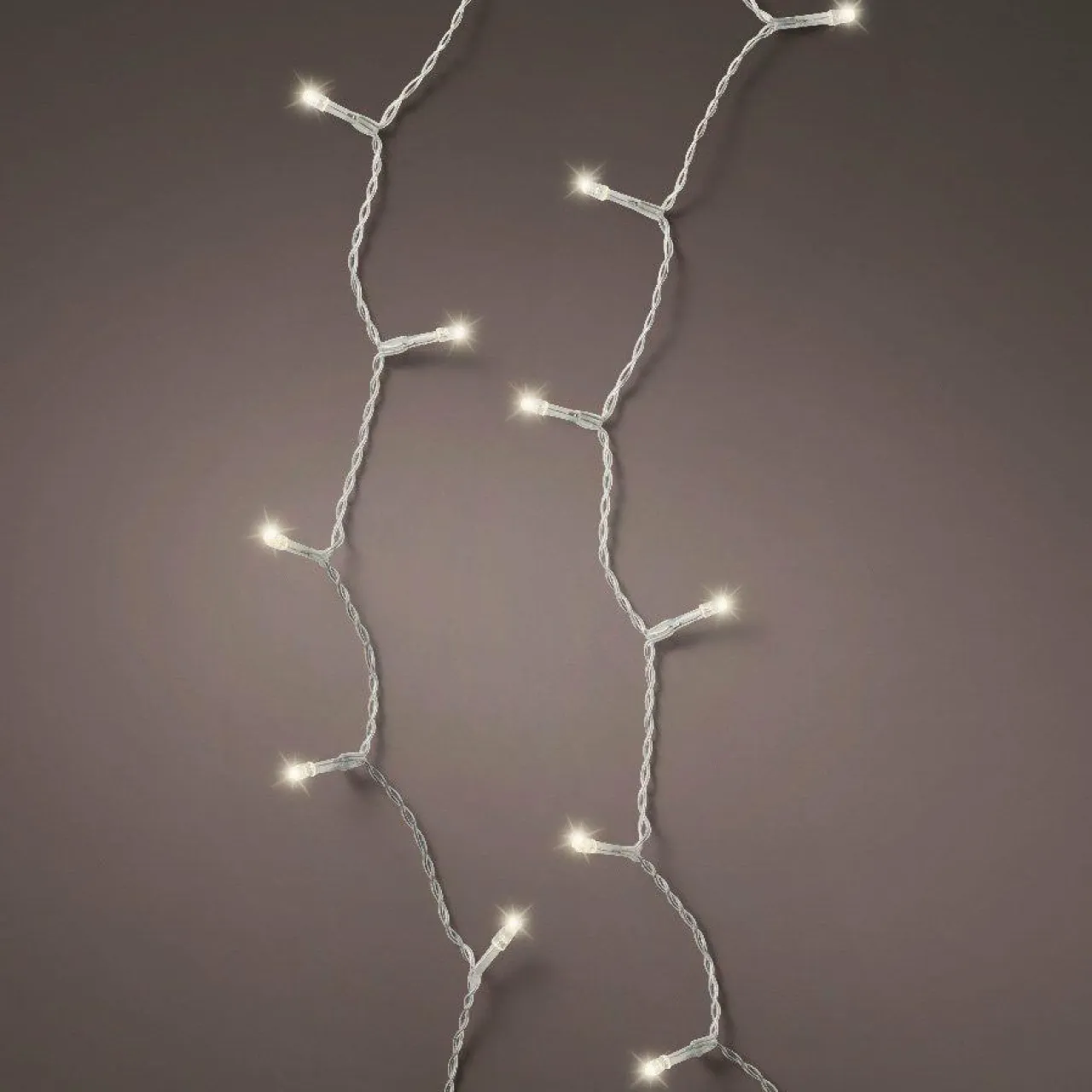 KAEMINGK Guirlande lumineuse à piles 7,10 m 96 LED câble transparent Durawise Blanc chaud Blanc Chaud - câble transparent Hot