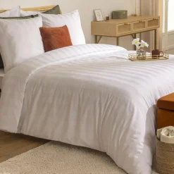 ATMOSPHERA Housse de couette et deux taies satin de coton (240 x 220 cm) Isadora he Blanc Online