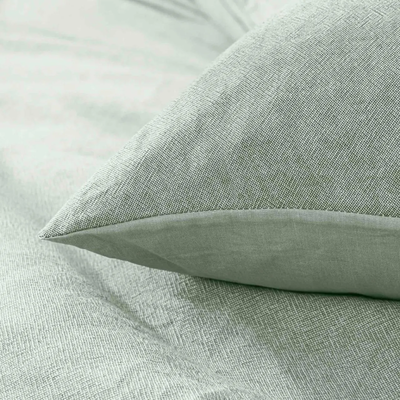 douceur d'intu017drieur Housse de couette et deux taies d'oreiller coton (260 x 240 cm) Meline Vert sauge