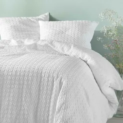douceur d'intu017drieur Housse de couette et deux taies microfibre gaufrée (240 x 220 cm) Litéa he Blanc Outlet