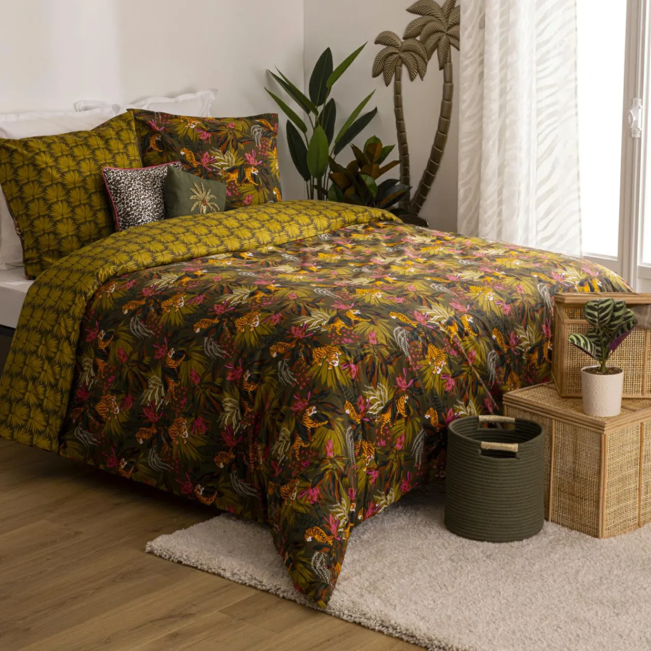 ATMOSPHERA Housse de couette et deux taies coton (240 x 220 cm) Boudoir Vert kaki