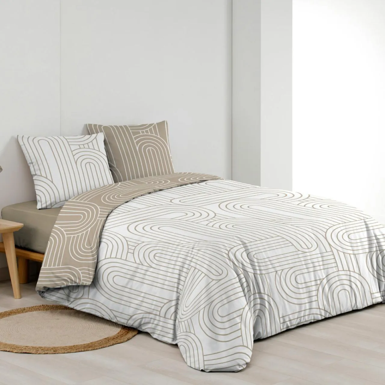 douceur d'intu017drieur Housse de couette et deux taies d'oreiller en coton (240 x 220 cm) Modul Beige Clearance