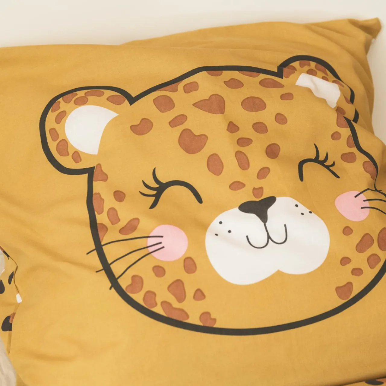 l'Effet Papillon Housse de couette et deux taies enfant coton (240 x 220 cm) Lola Caramel Hot