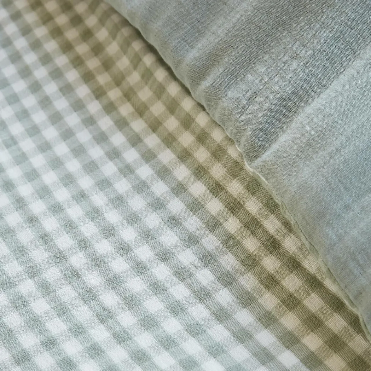 EMINZA Housse de couette gaze de coton (260 x 240 cm) Gaïa vichy Vert Eucalyptus Hot
