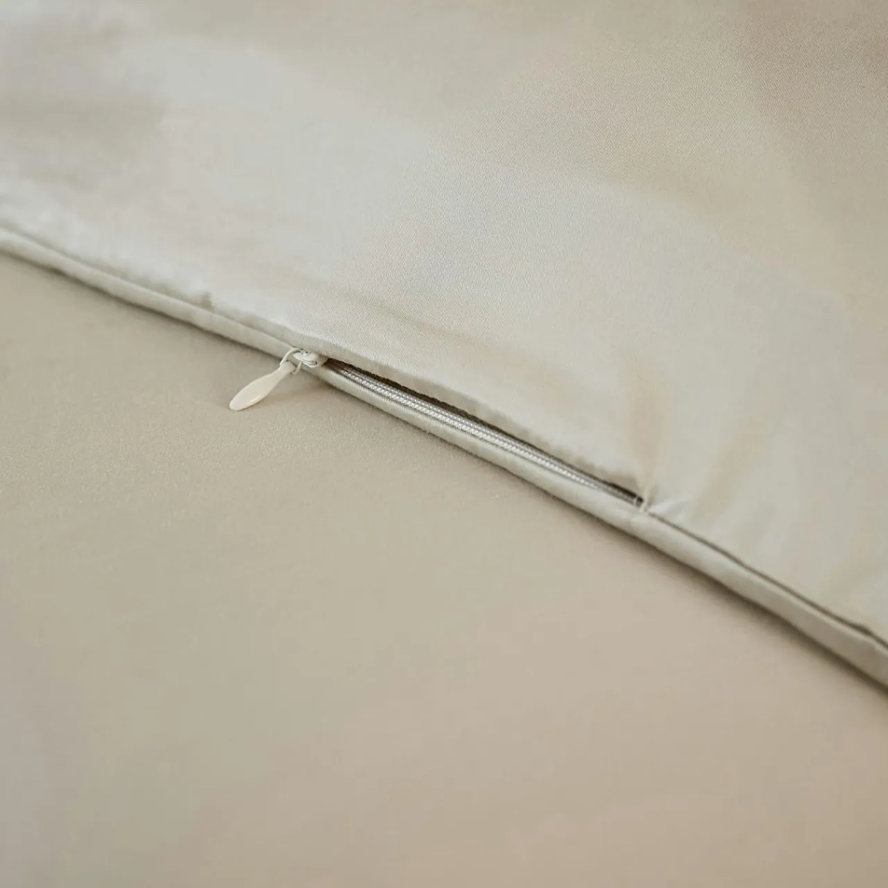 EMINZA Housse de couette satin de bambou (140 x 200 cm) Sienna Beige Best