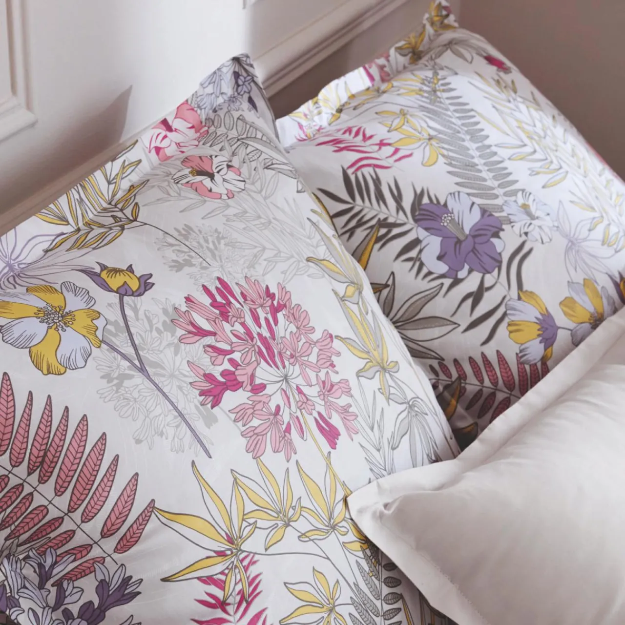 TRADILINGE Housse de couette satin de coton (280 x 240 cm) Anaïs Multicolore Discount