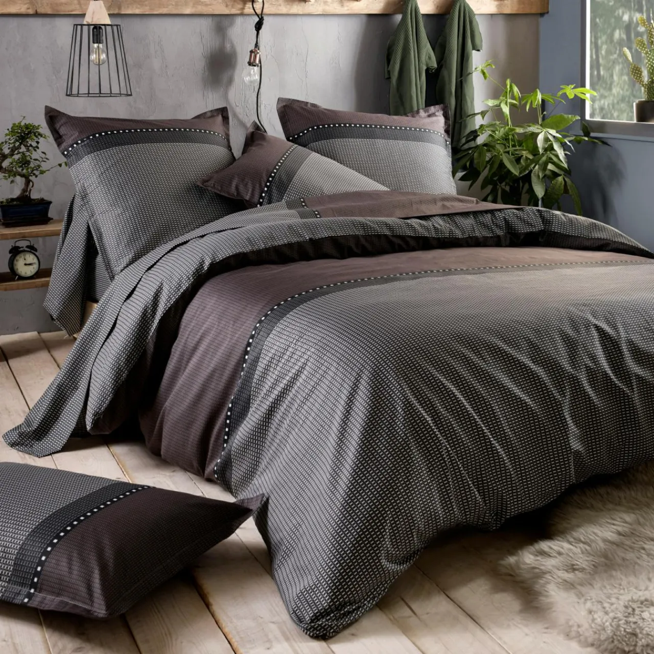 TRADI LINGE Housse de couette satin de coton (260 x 240 cm) Enzo e Noir