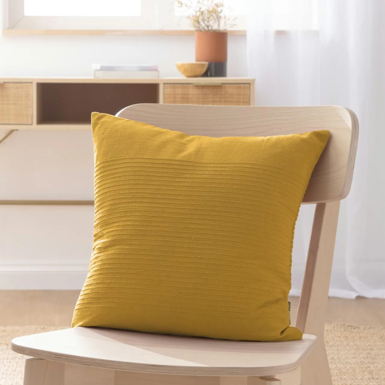 EMINZA Housse de coussin carrée coton tissé (40 x 40 cm) Léa Jaune safran Hot