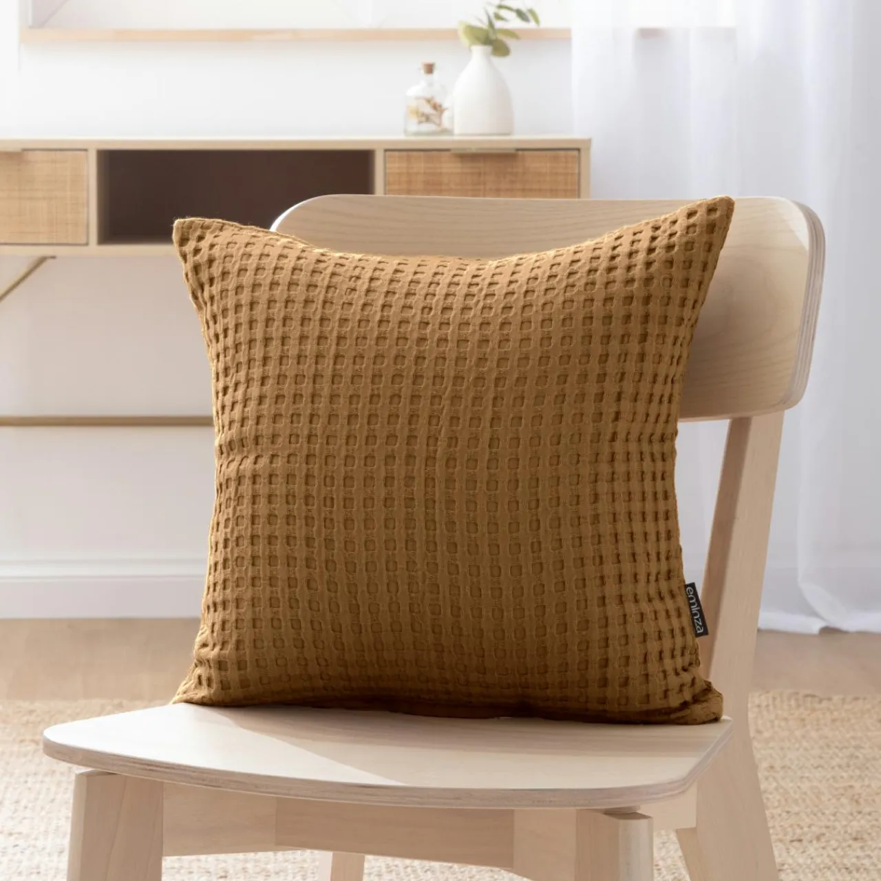 EMINZA Housse de coussin carrée coton nid d'abeille (40 x 40 cm) Maya Camel New