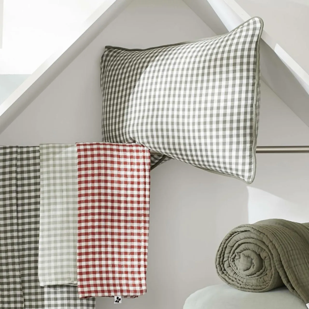 EMINZA Housse de coussin extérieur carrée (45 x 45 cm) Vickie Vert eucalyptus Vichy eucalyptus Sale