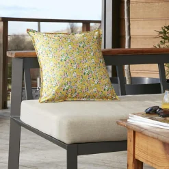 L'effet papillon Housse de coussin extérieur carrée (45 x 45 cm) Manon Jaune Sale