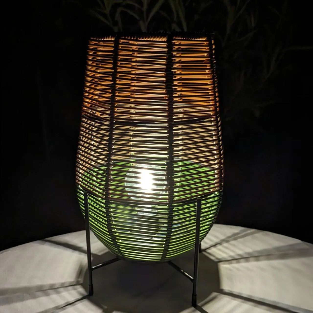 #N/A Lampe de table solaire LED (H31 cm) Vernazza Multicolore