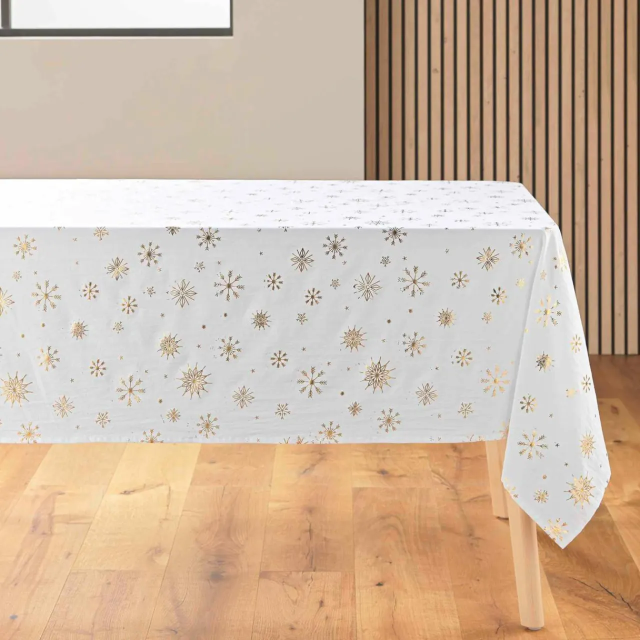 douceur d'intu017drieur Nappe de Noël rectangulaire anti tache (140 x 240 cm) Astrelia Blanc et dé Or Clearance