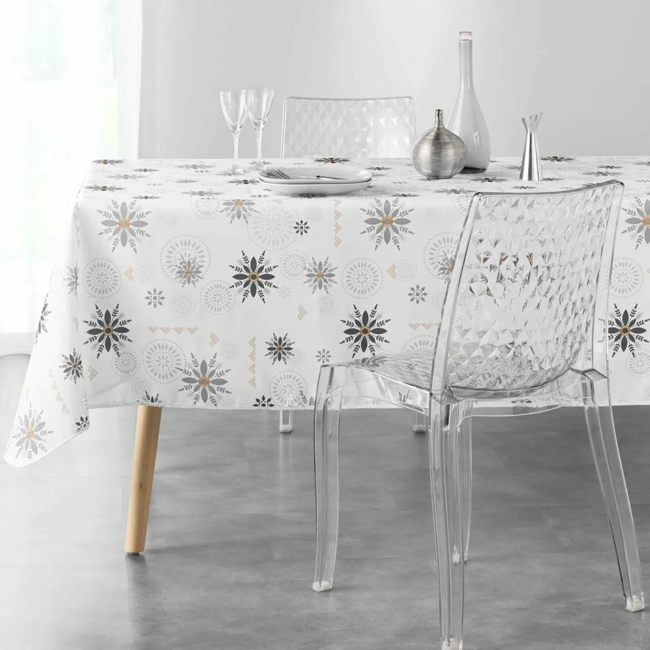 DOUCEUR D'INTERIEUR Nappe de Noël rectangulaire (150 x 240 cm) Enchanté Blanc New