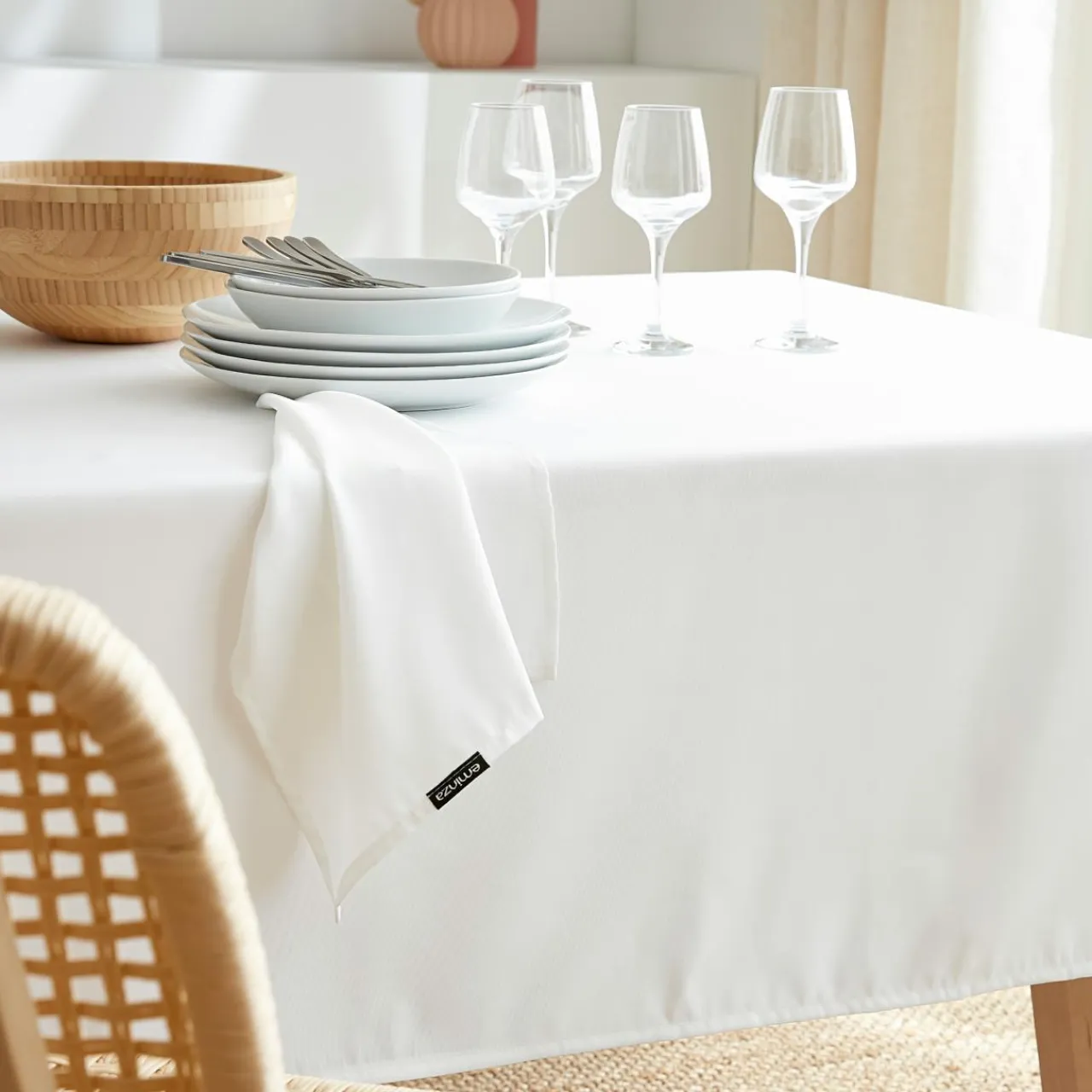 EMINZA Nappe rectangulaire anti tache (140 x 200 cm) Elise he Blanc Outlet