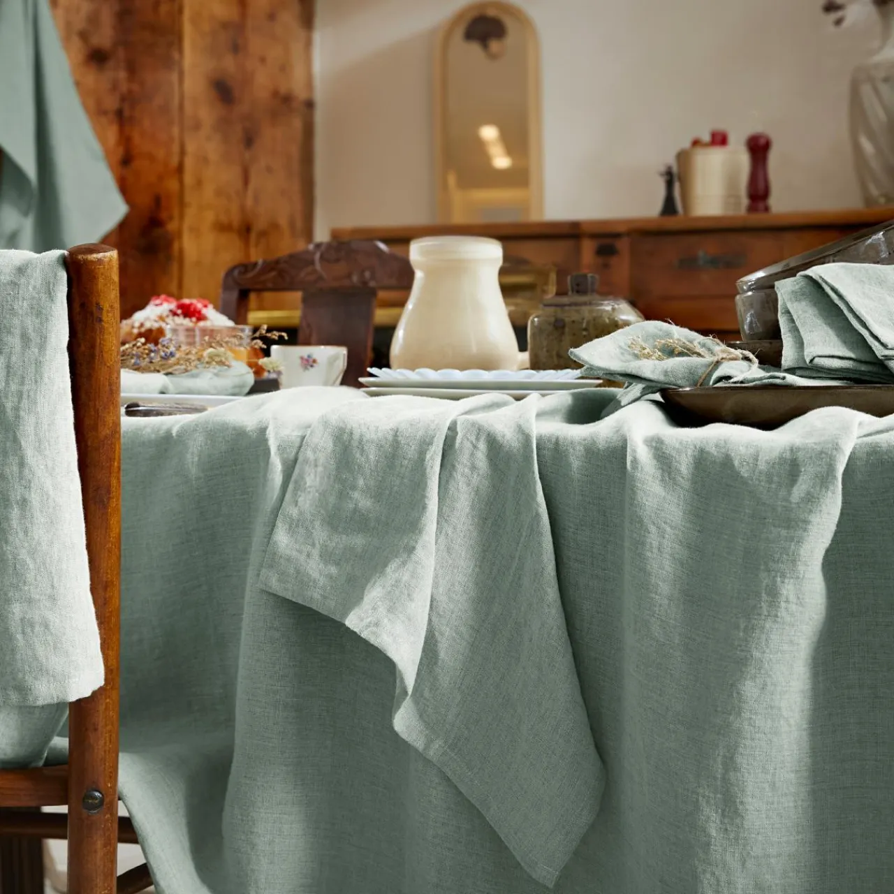 EMINZA Nappe rectangulaire lin lavé (170 x 250 cm) Louise Vert Eucalyptus Sale