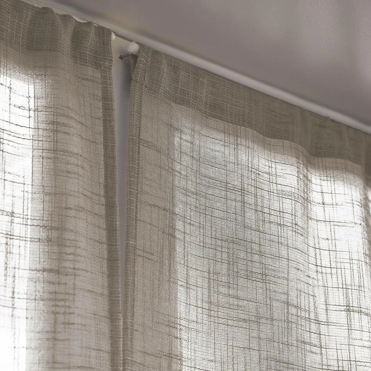 EMINZA Paire de voilages passe-tringle effet lin (60 x 160 cm) Robin Taupe Outlet