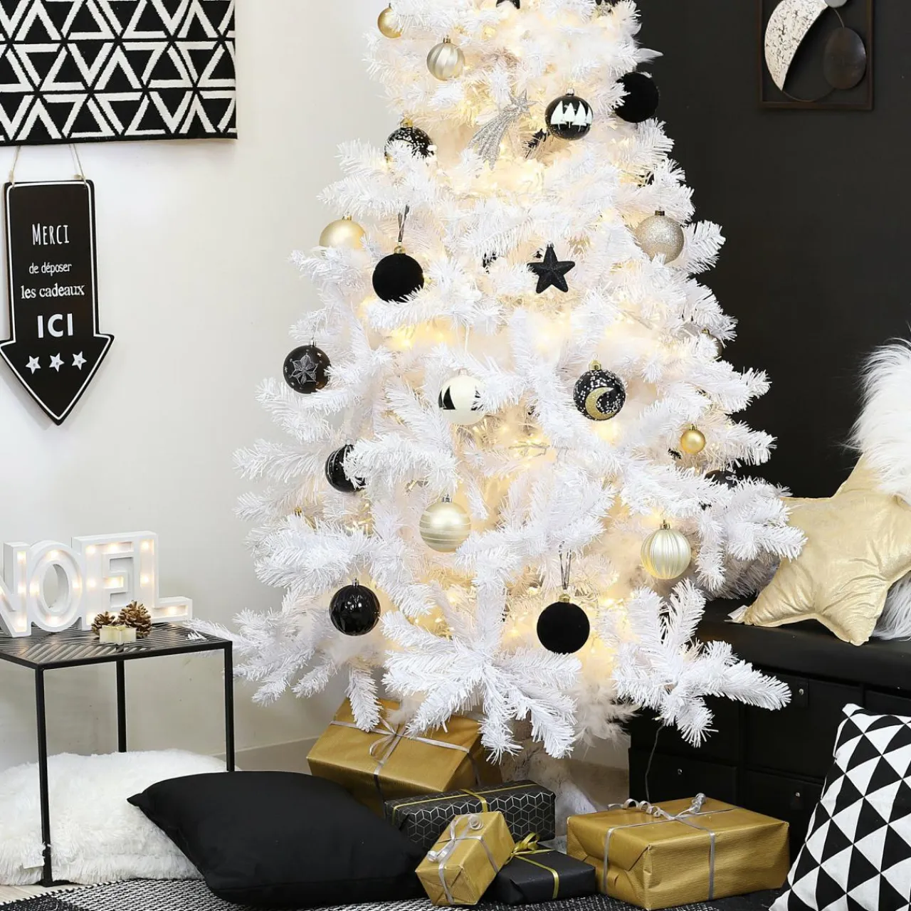 Feeric Lights & Christmas Pancarte lumineuse à piles (H40 cm) Dépôt de cadeaux Blanc chaud New