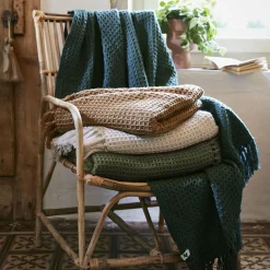 L'EFFET PAPILLON Plaid canapé matière recyclée (180 x 220 cm) Gabin pampa Beige