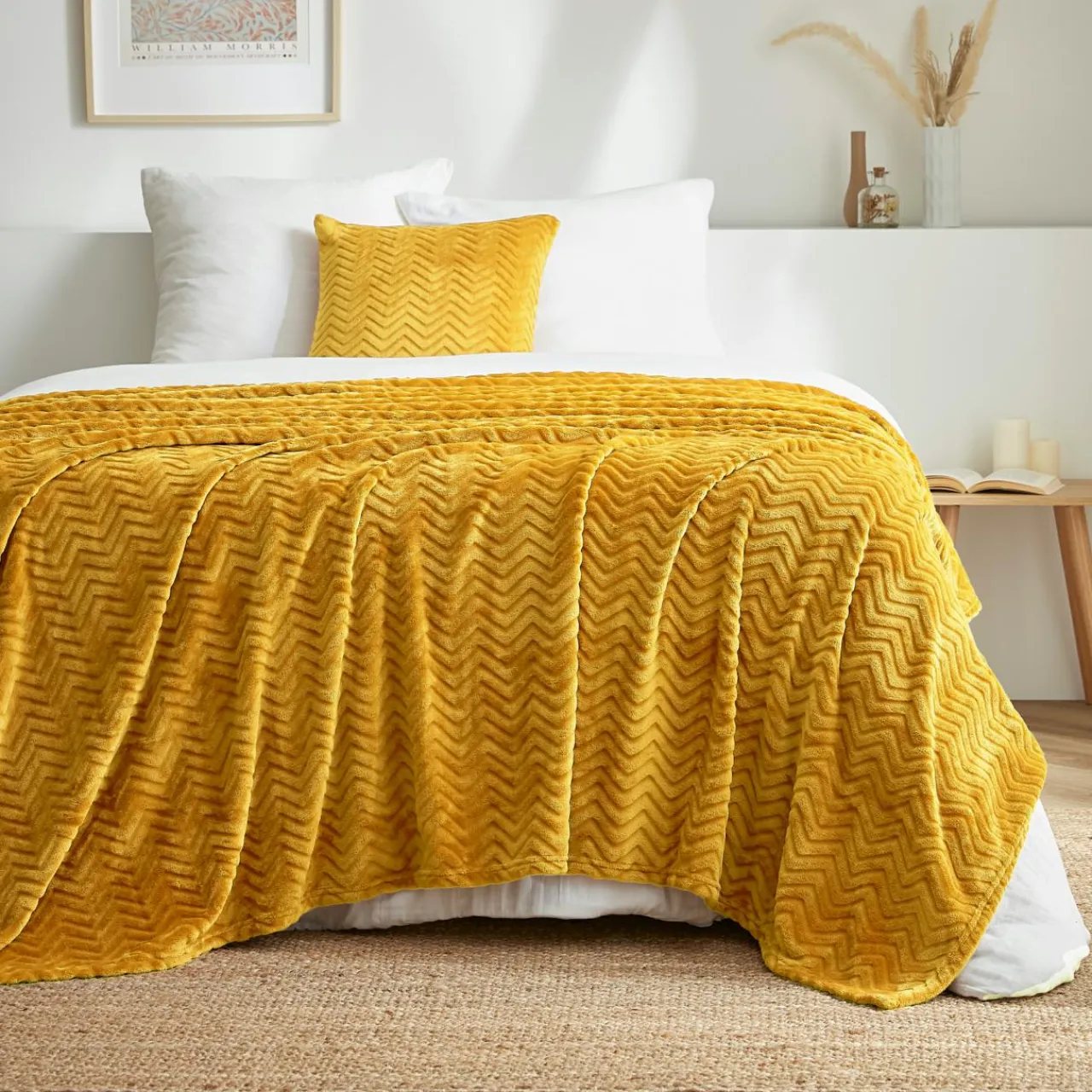 EMINZA Plaid doux flanelle (180 x 230 cm) Zag Jaune moutarde Outlet