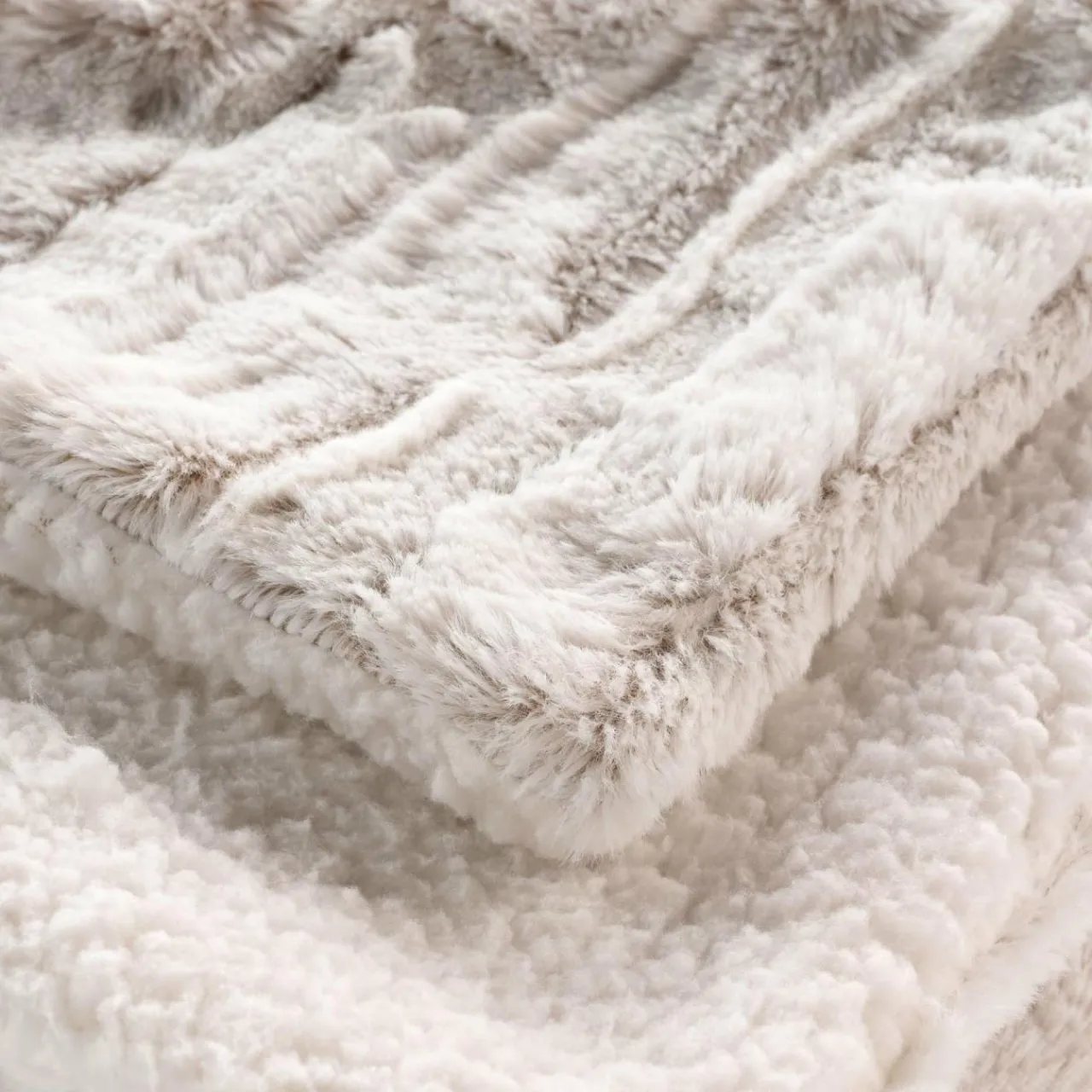 douceur d'intu017drieur Plaid fausse fourrure (180 x 220 cm) Lynx Beige Outlet