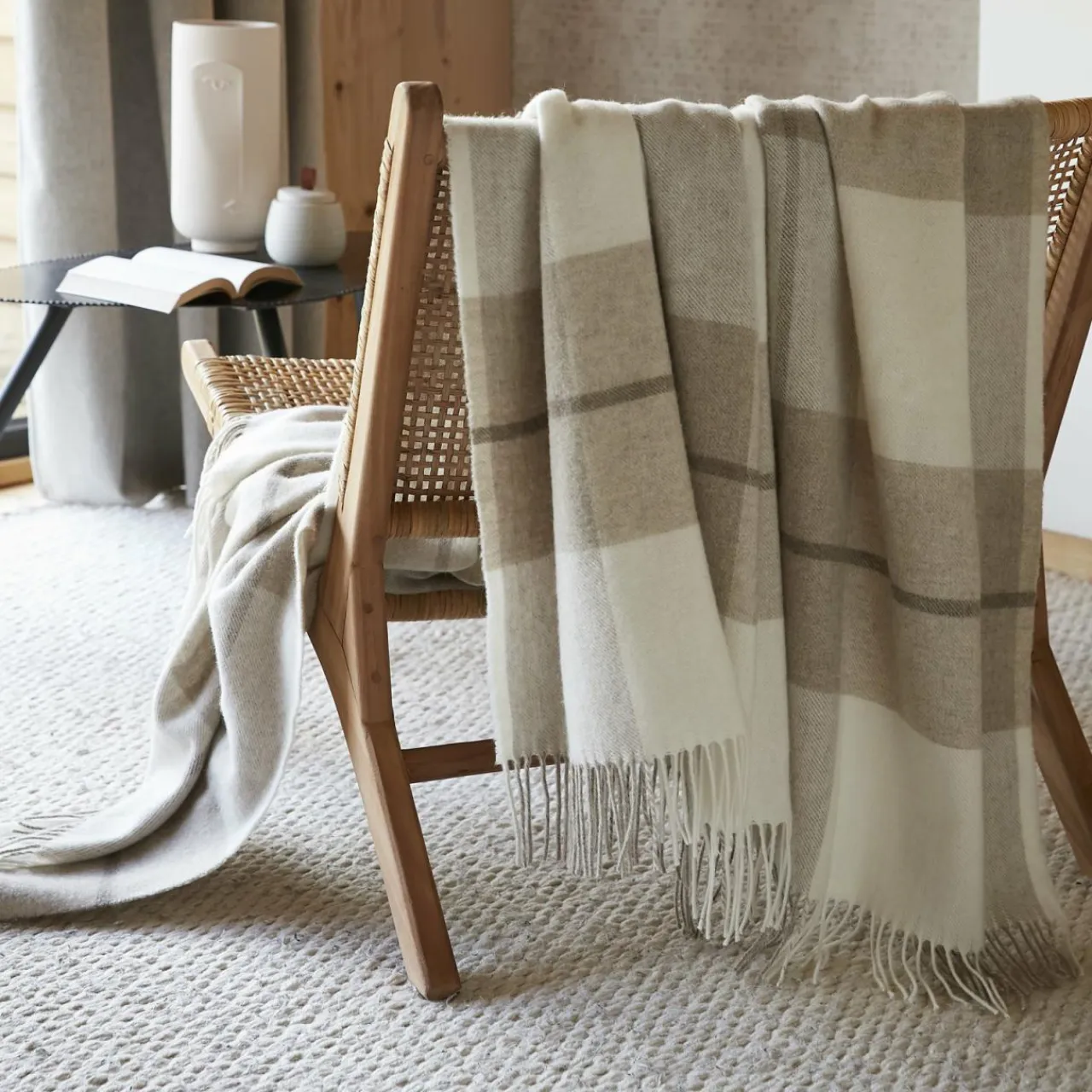 L'EFFET PAPILLON Plaid laine naturelle (140 x 200 cm) Marius Beige New