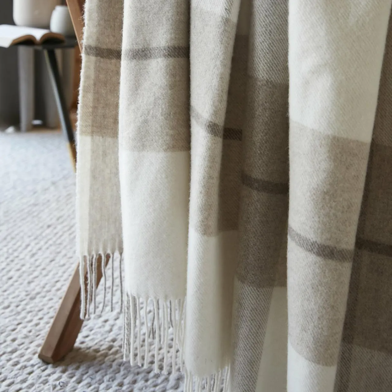 L'EFFET PAPILLON Plaid laine naturelle (140 x 200 cm) Marius Beige New